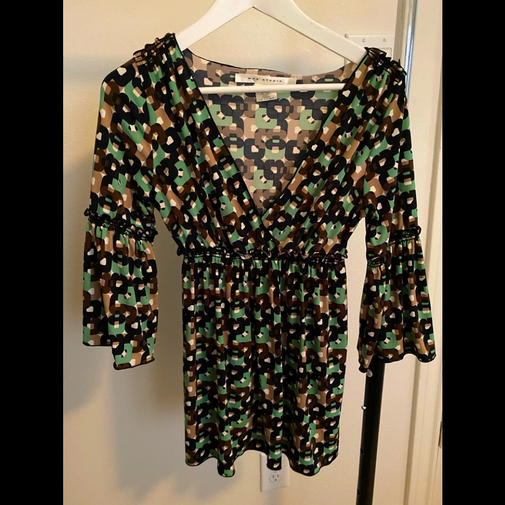 Max Studio Muti-color top